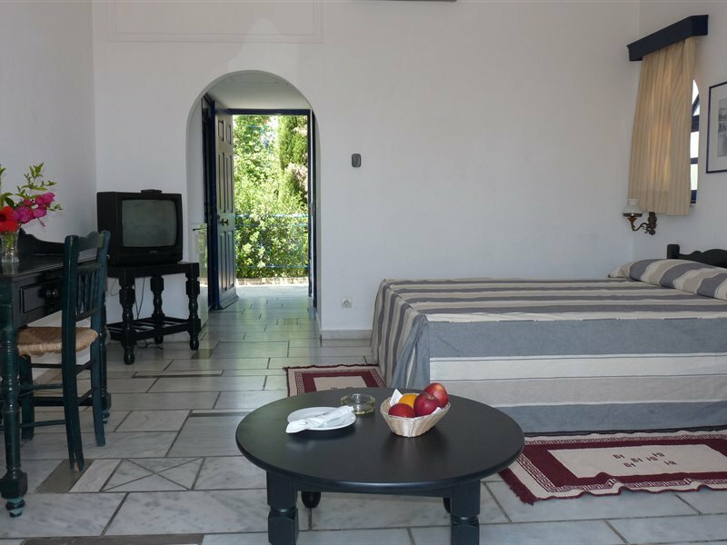 Фото Sunrise Village Beach