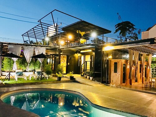 Внешний вид отеля 1715 House & Caff Resort Phuket в Равае, фото 1