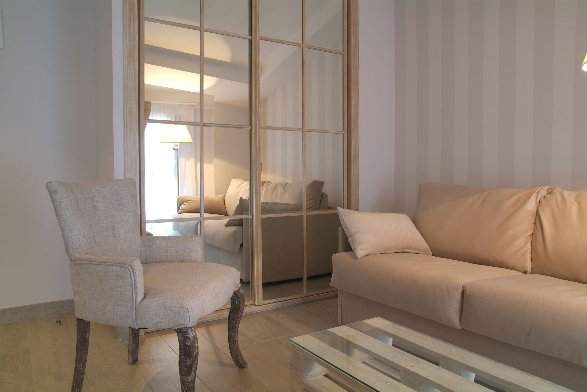 Фото Le Petit Boutique Hotel - Adults Only