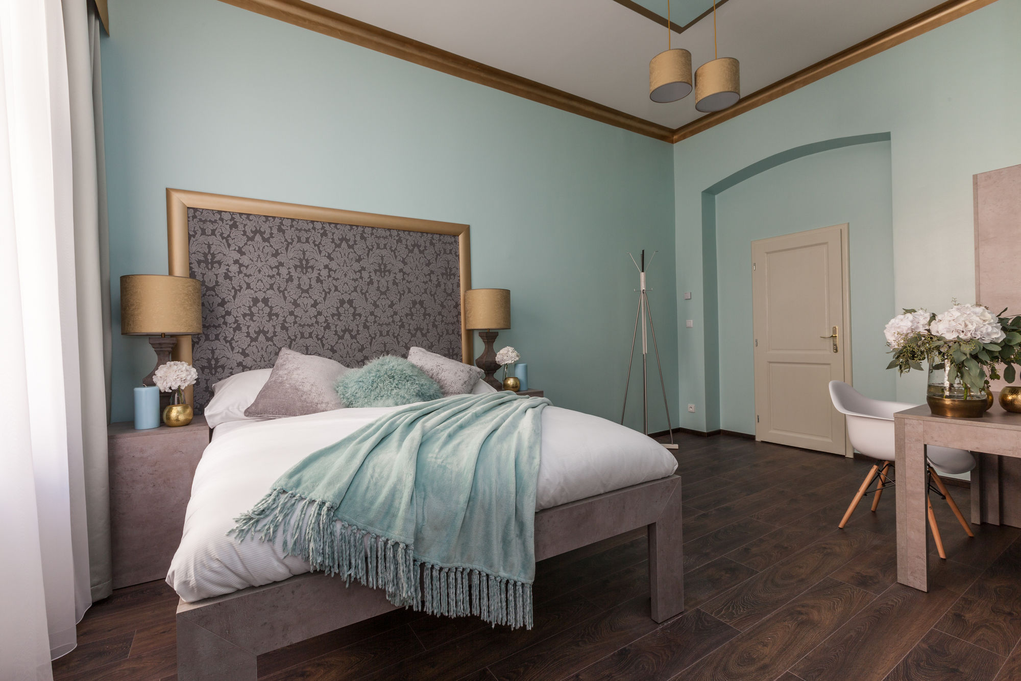 Фото Gorgeous Prague Rooms