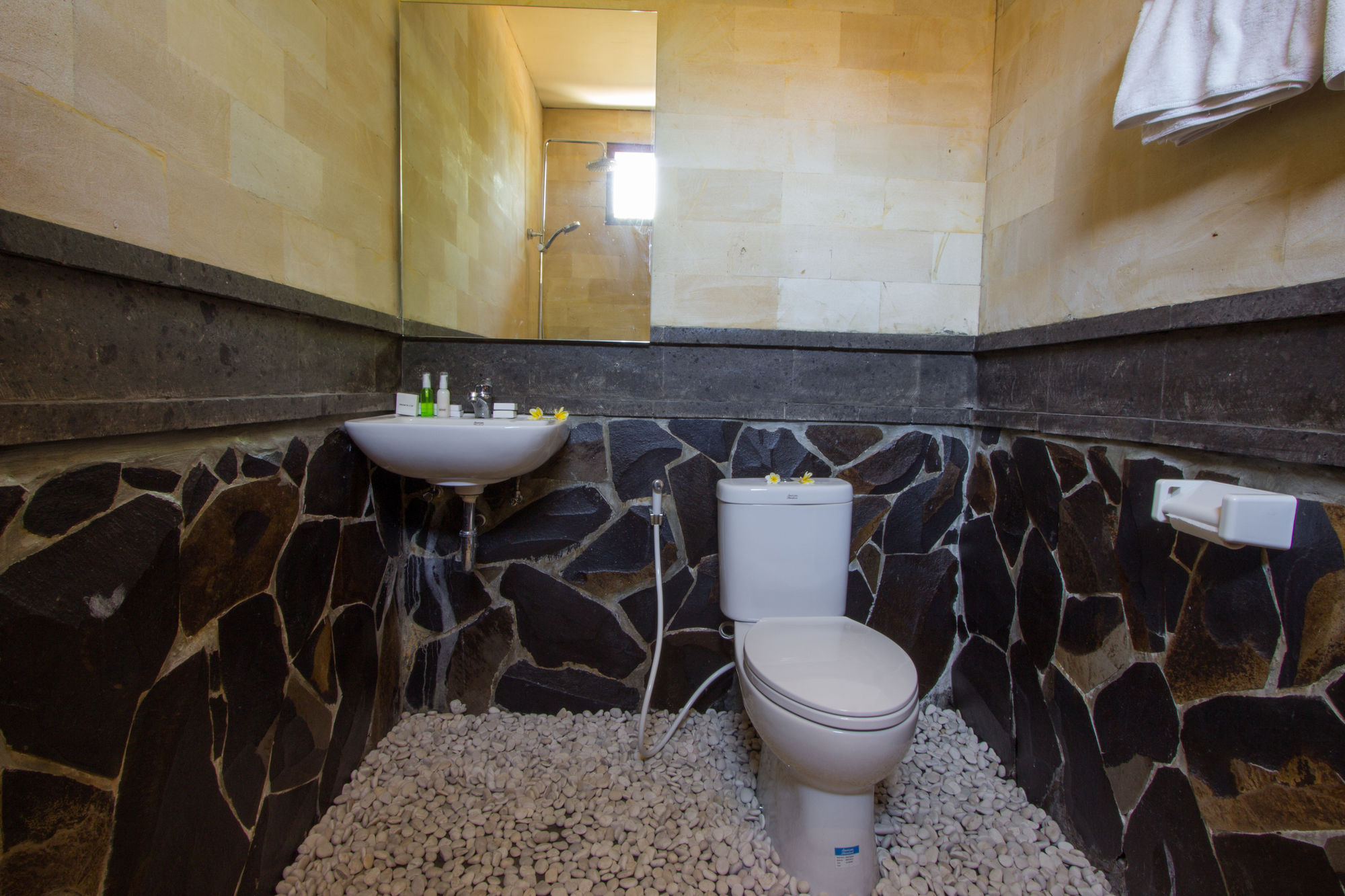 Фото Liyer House