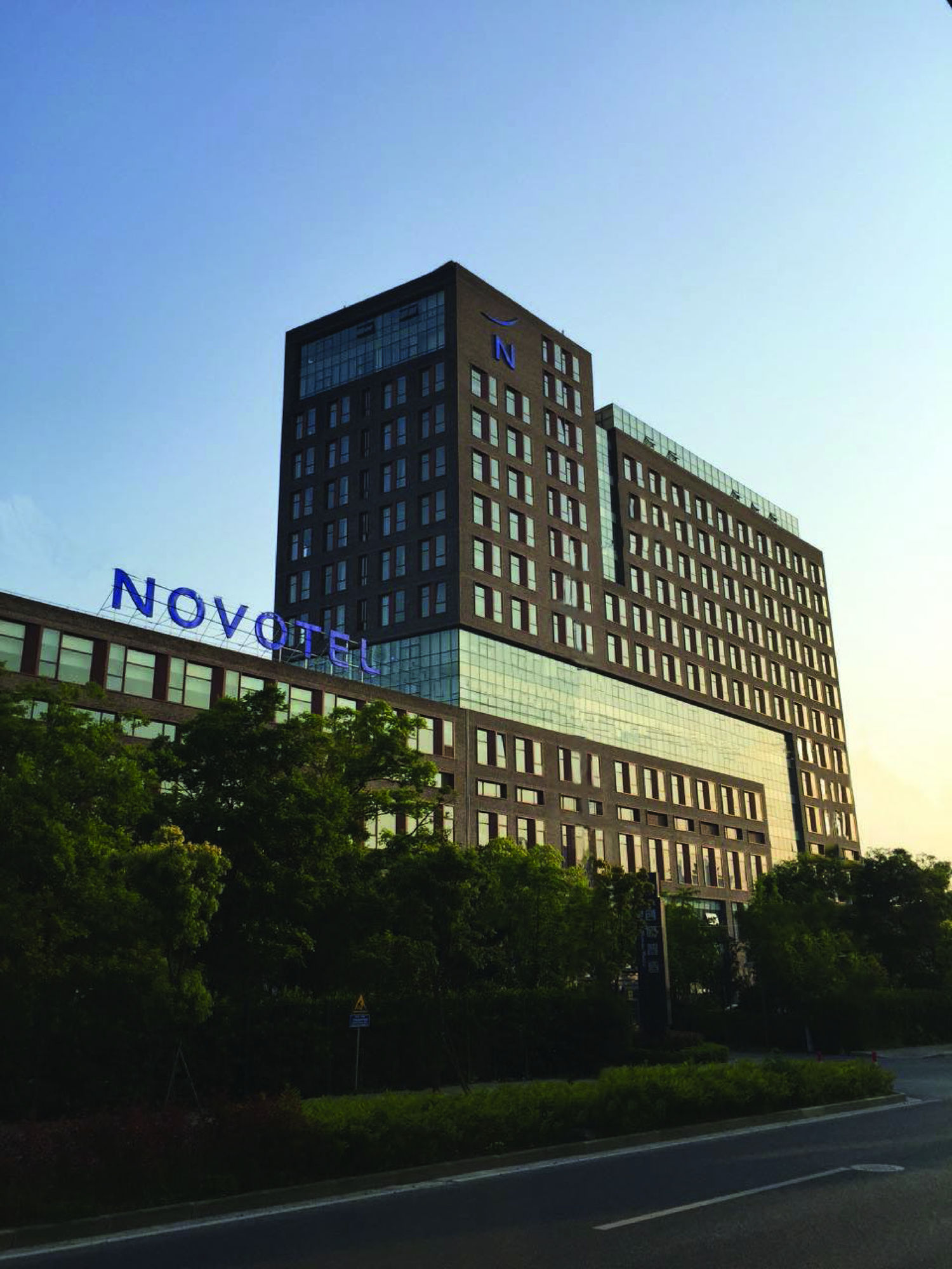 Фото Novotel Shanghai Clover