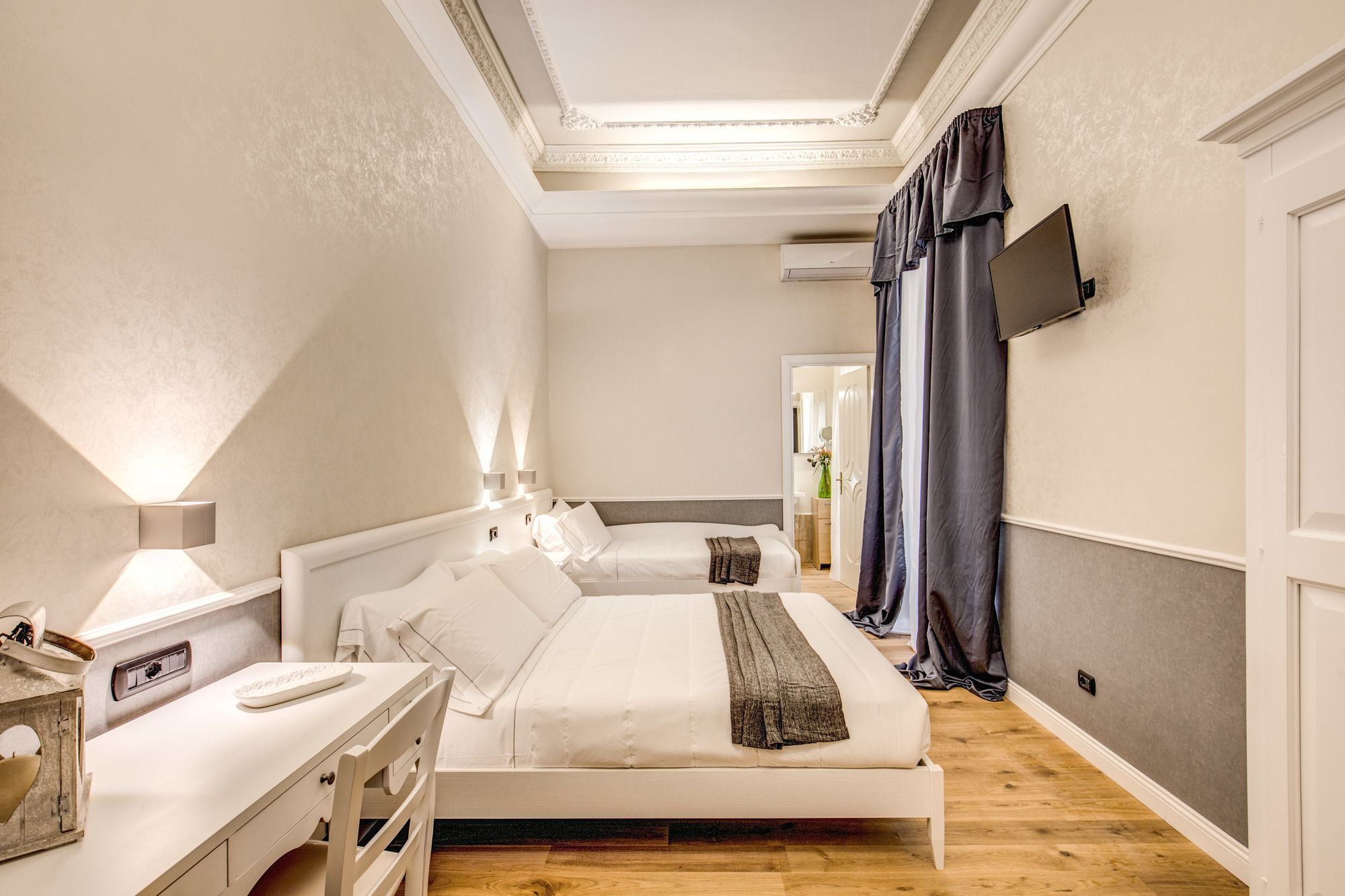 Фото Suite in Rome Veneto