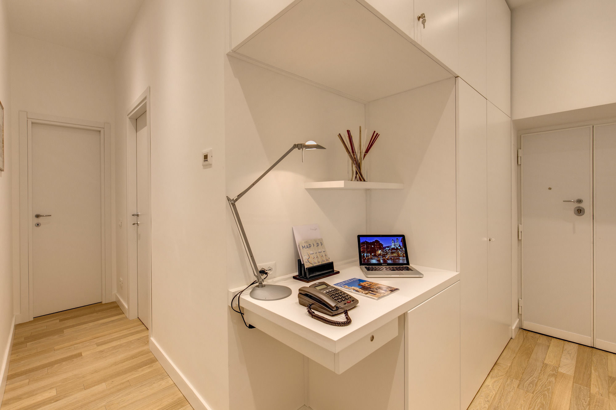 Фото Orange Suites