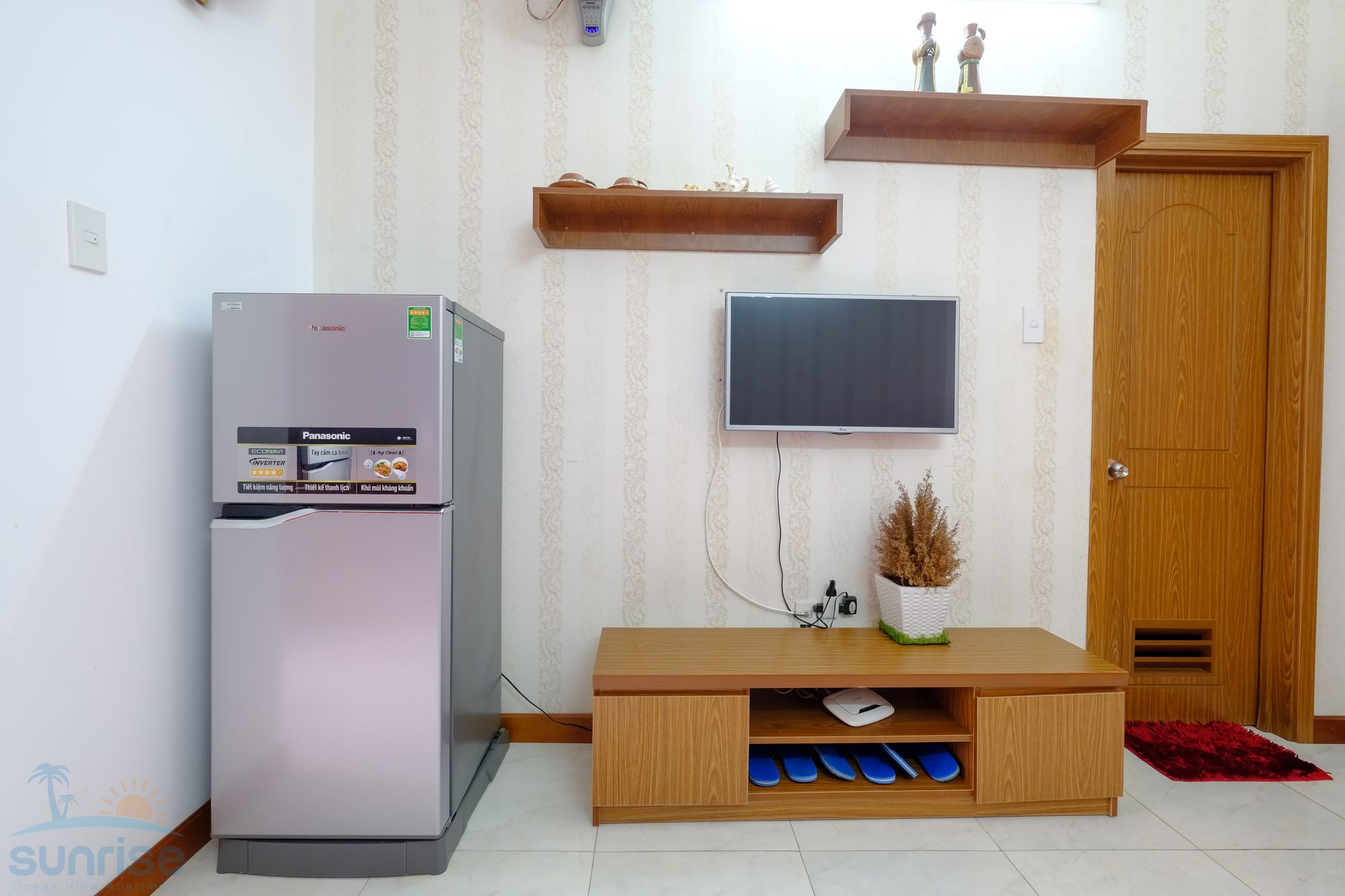 Фото Sunrise Ocean View Apartment