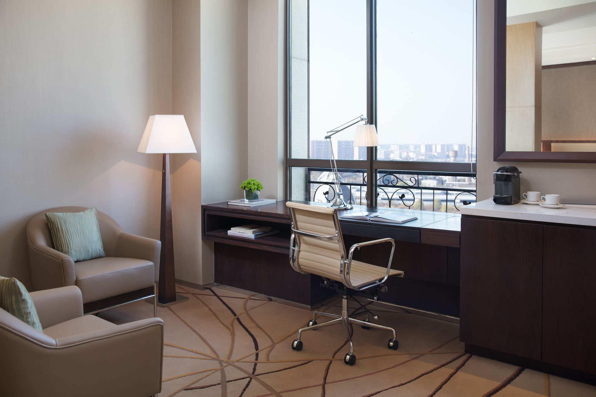 Фото Courtyard Shanghai Changfeng Park