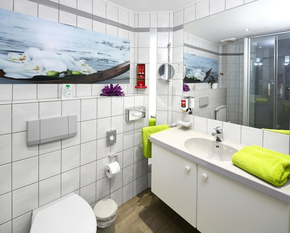 Фото Airport Hotel Erfurt