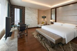 Гостиница Renaissance Dhaka Gulshan Hotel