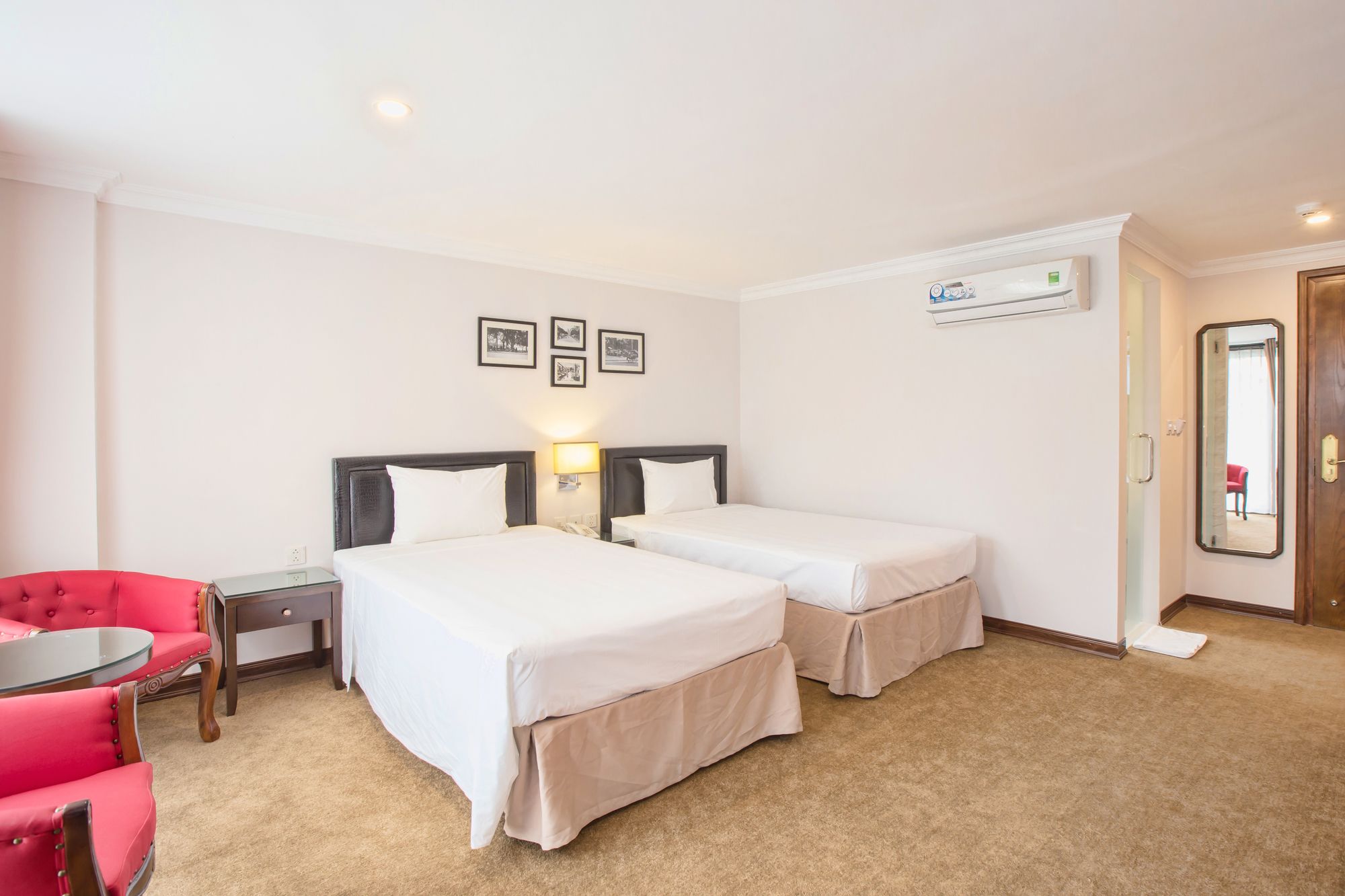 Фото Dinh Ami Hanoi Hotel