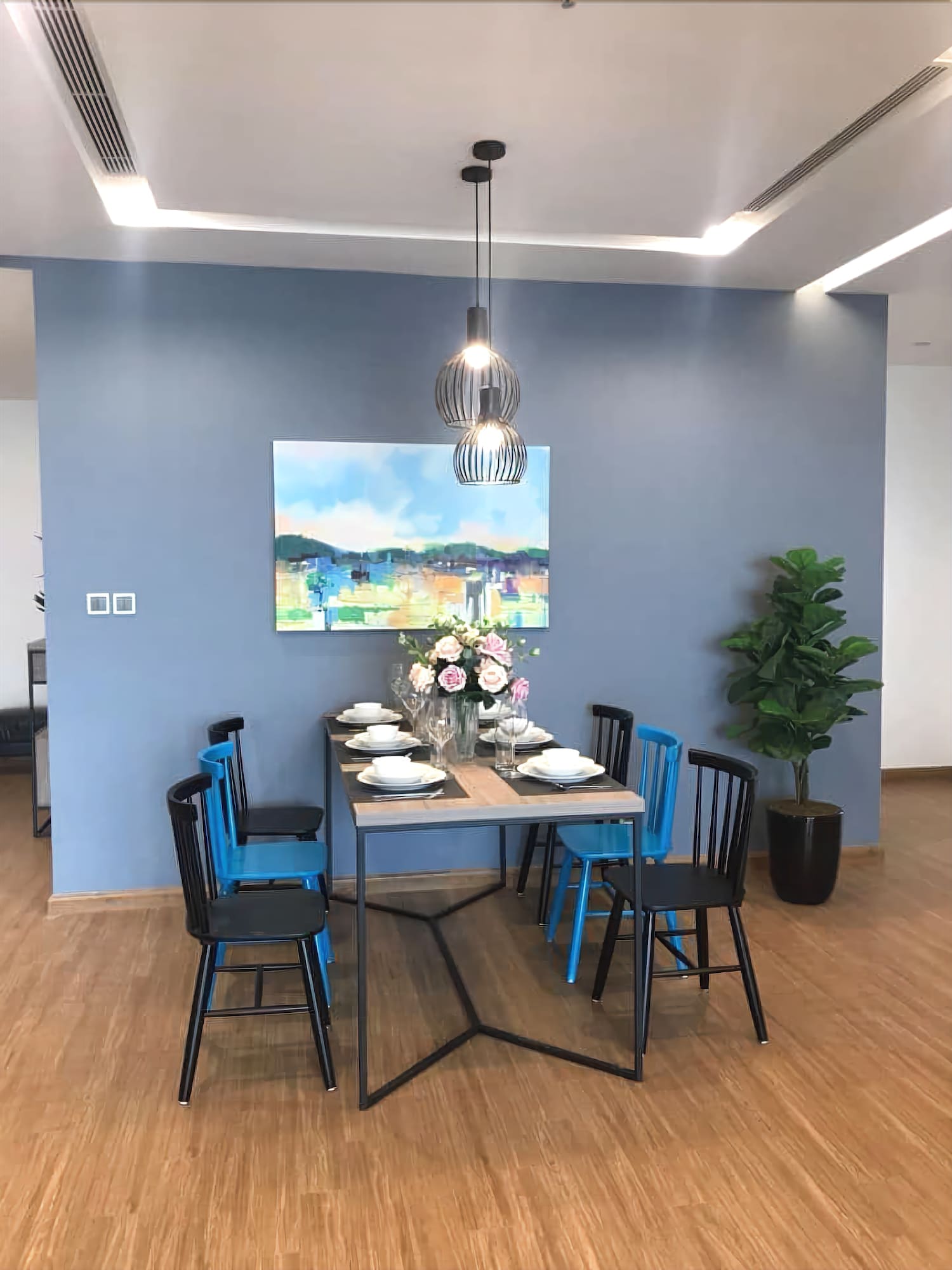 Фото Bayhomes Metropolis Serviced Apartment