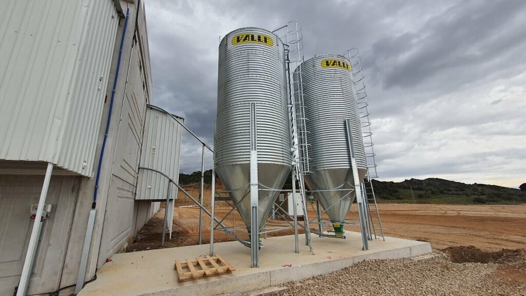 Industrial equipment Poultech, Izmir, photo