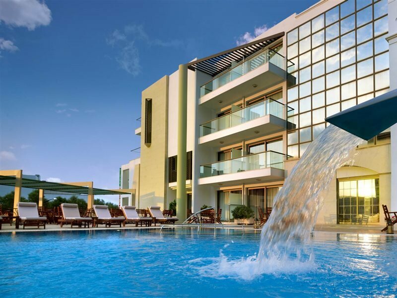 Фото отеля 1