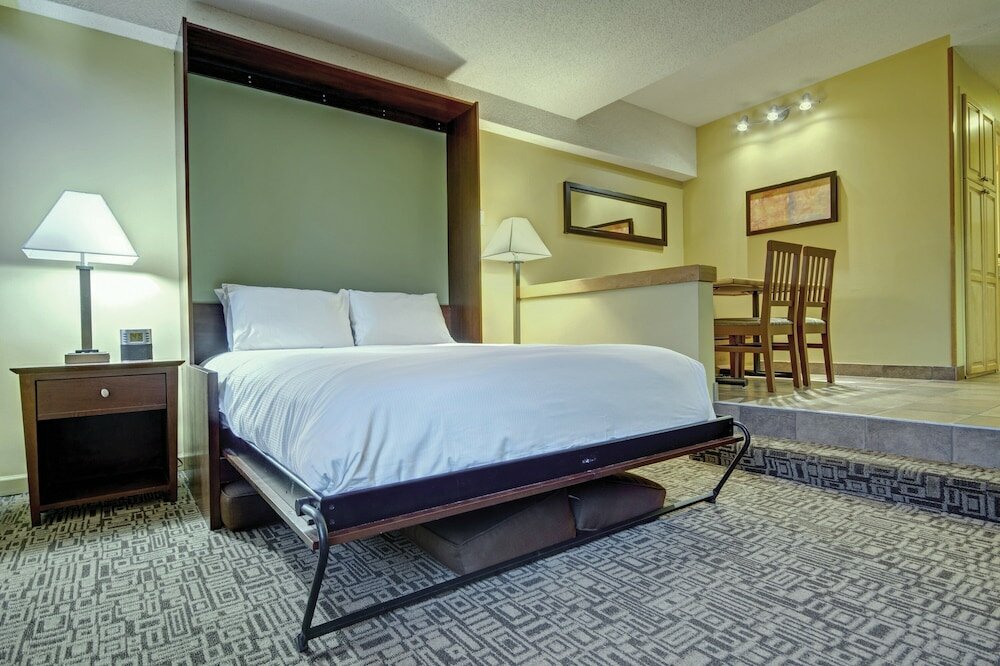 Фото Mountainside Lodge