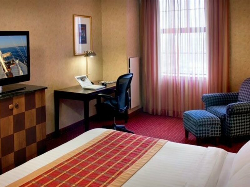 Фото Courtyard by Marriott Boston Downtown