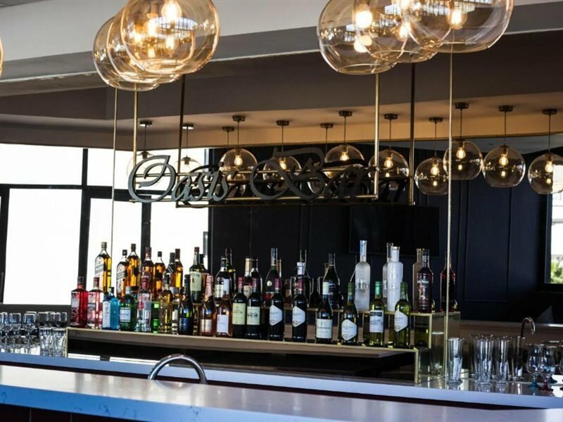 Фото Mayfair Hotel