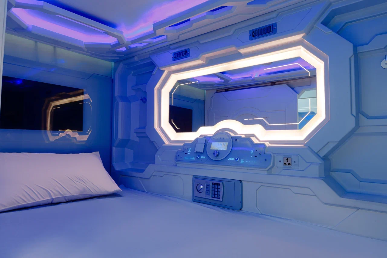 Фото отеля 1