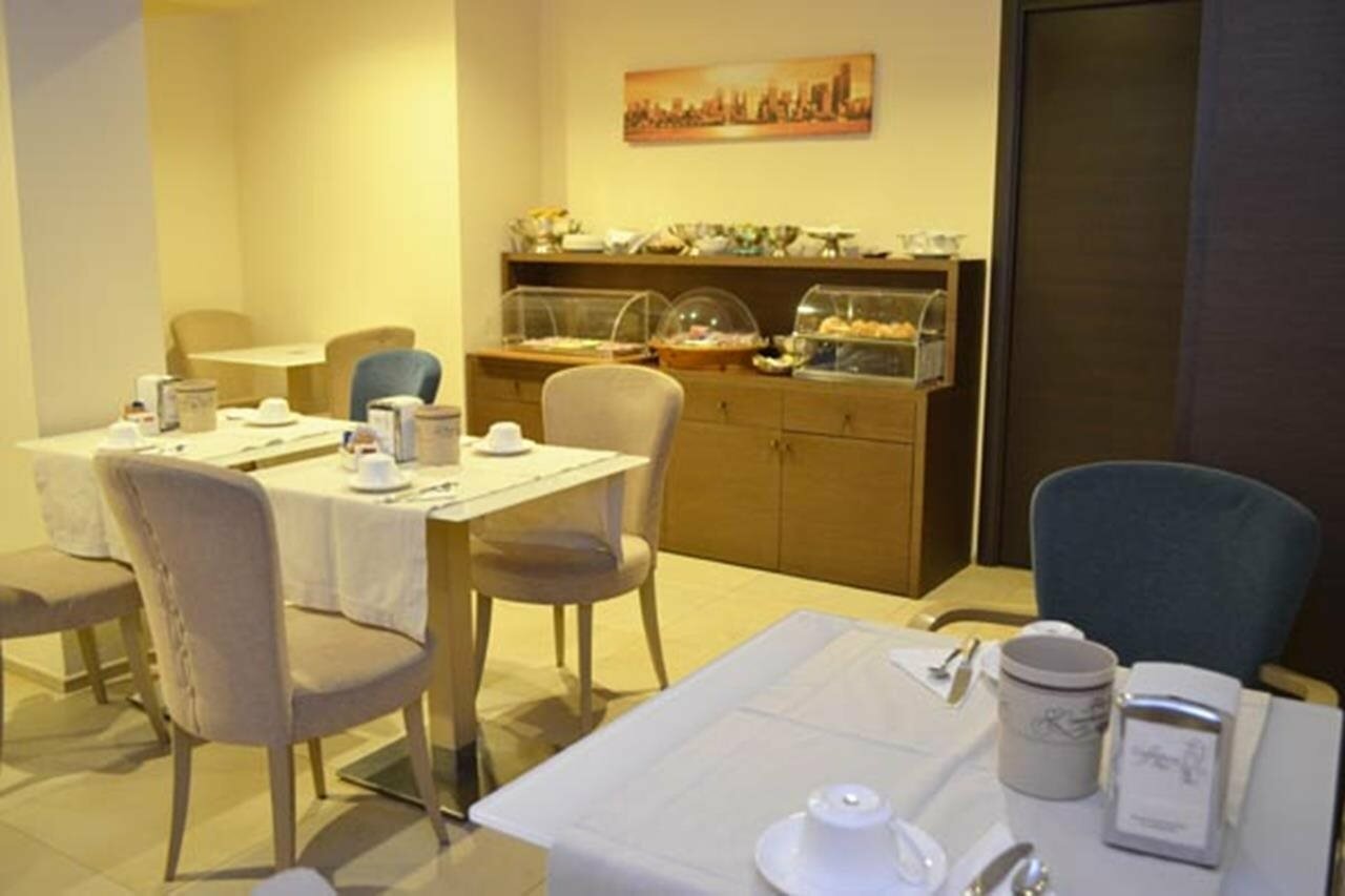 Фото Hotel Tripoli