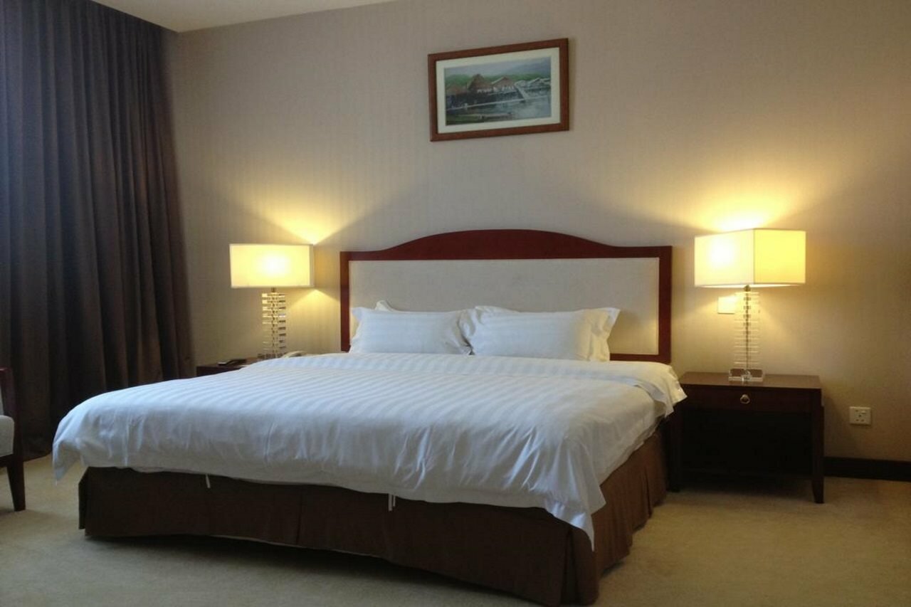 Фото Gaya Centre Hotel