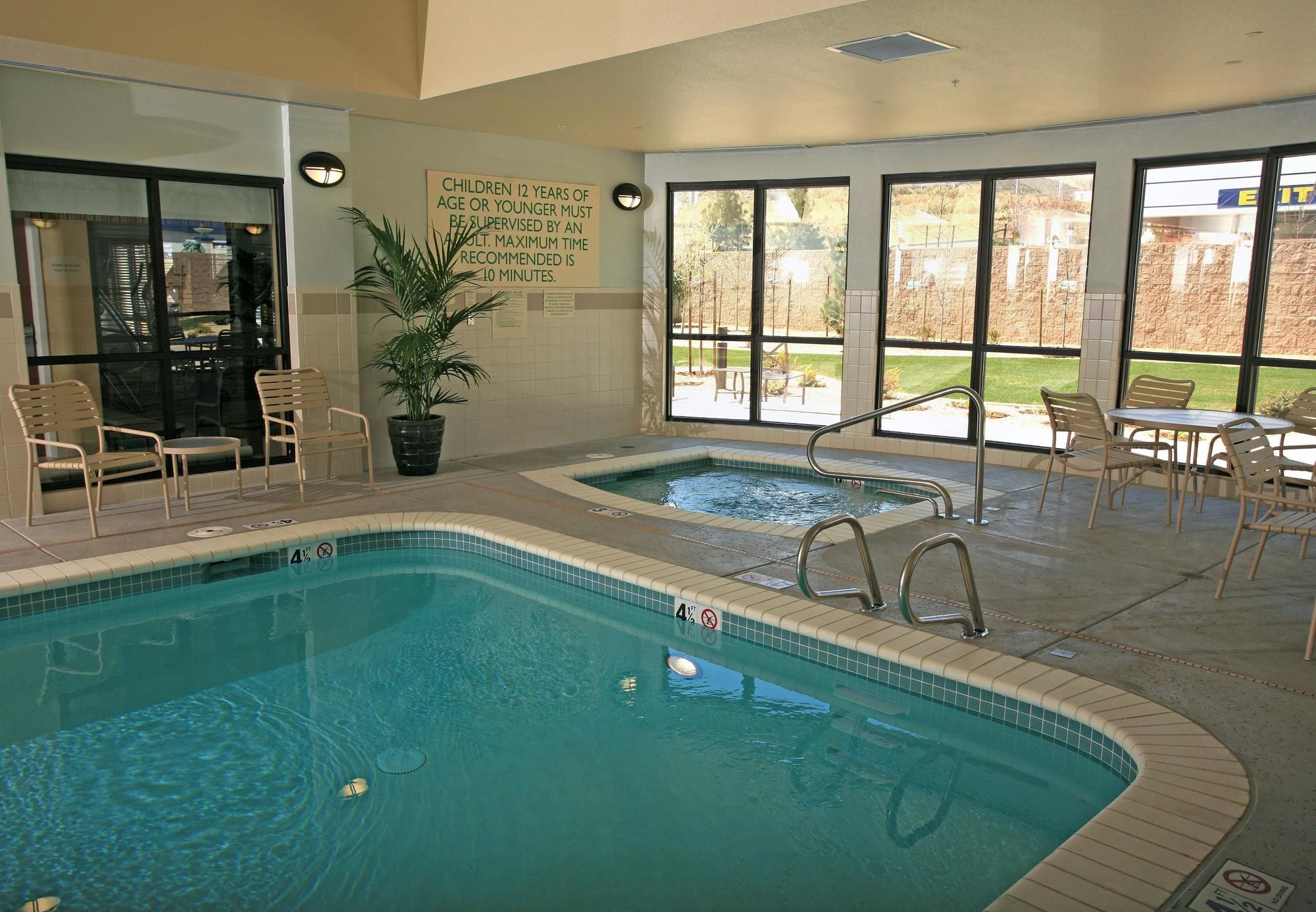 Фото Courtyard by Marriott Carson City