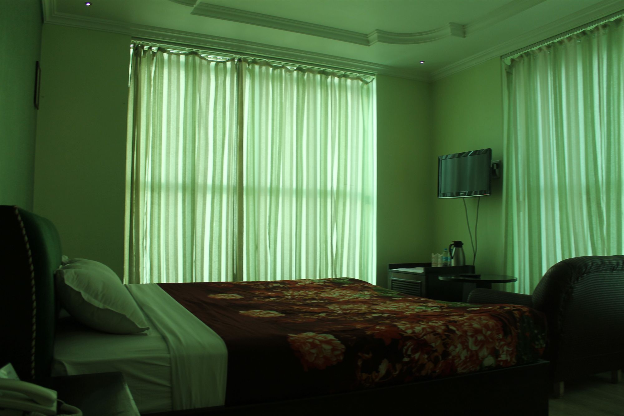 Фото Hotel Galaxy Intercontinental