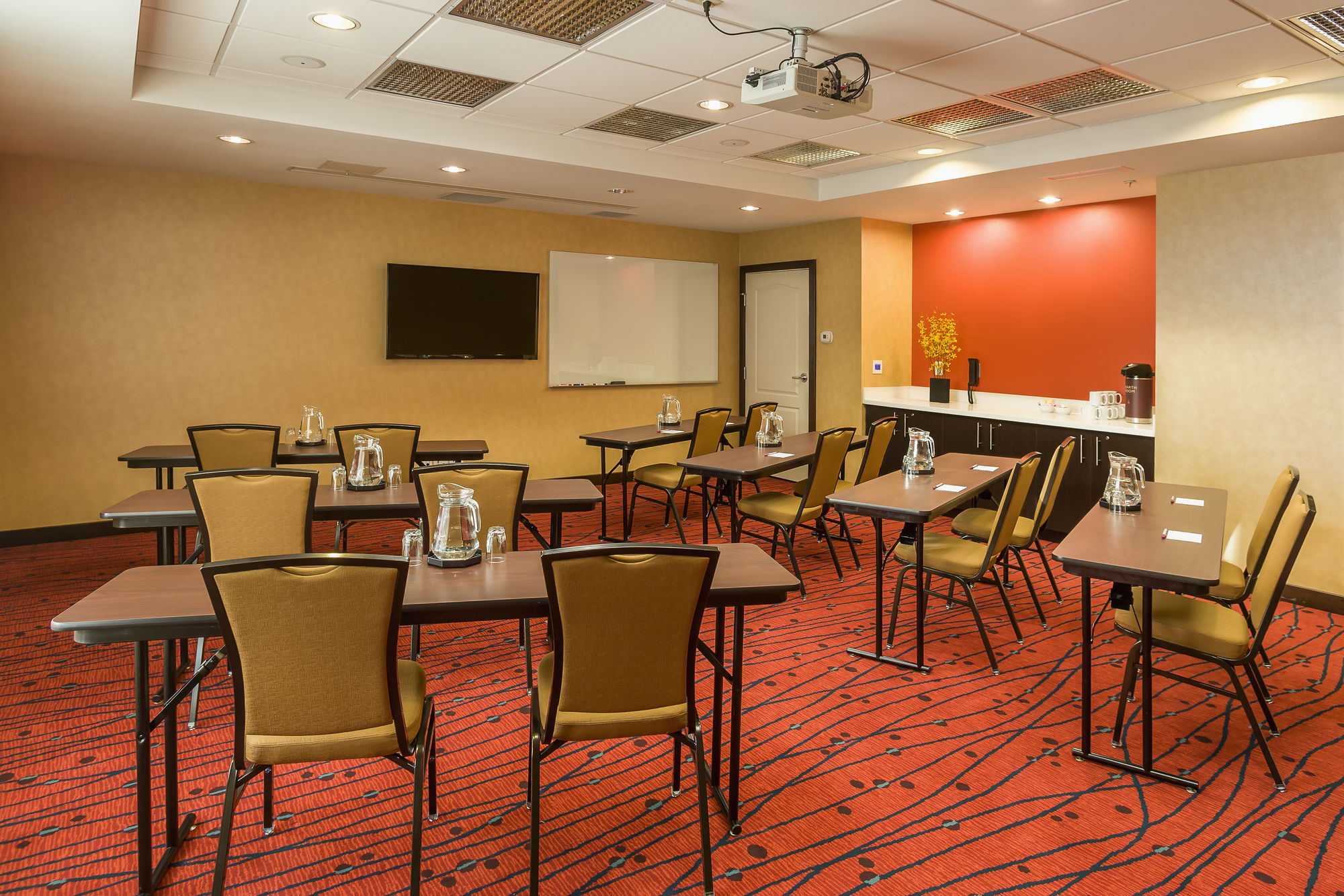 Фото Residence Inn Fargo