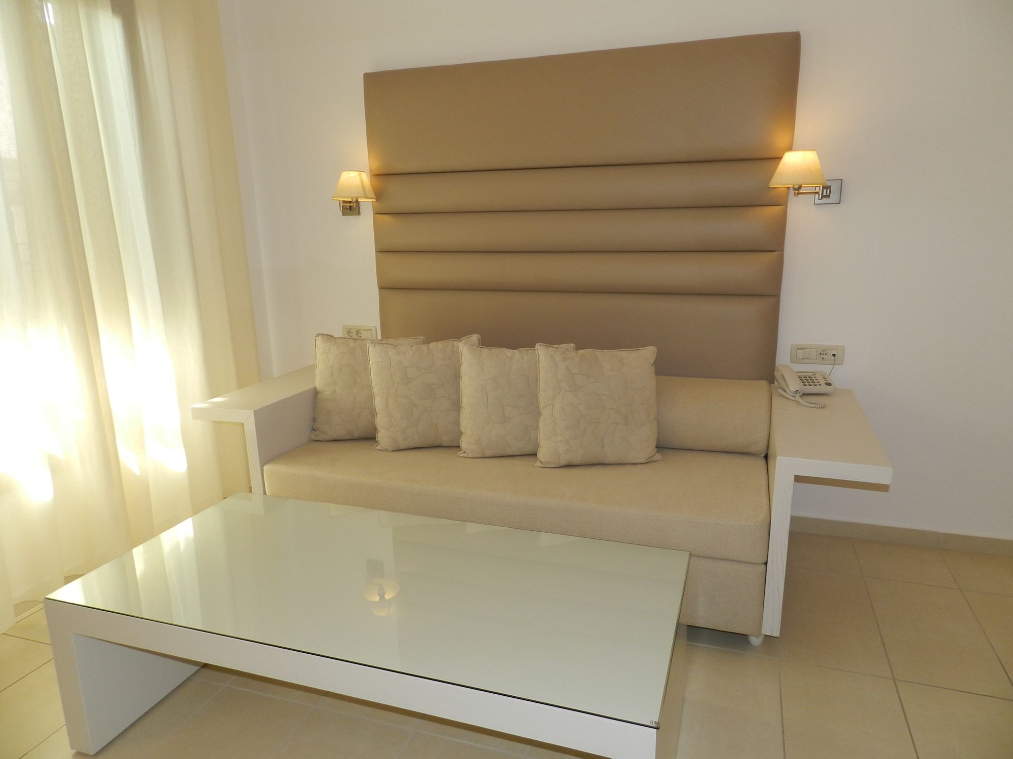 Фото Lithos by Spyros & Flora