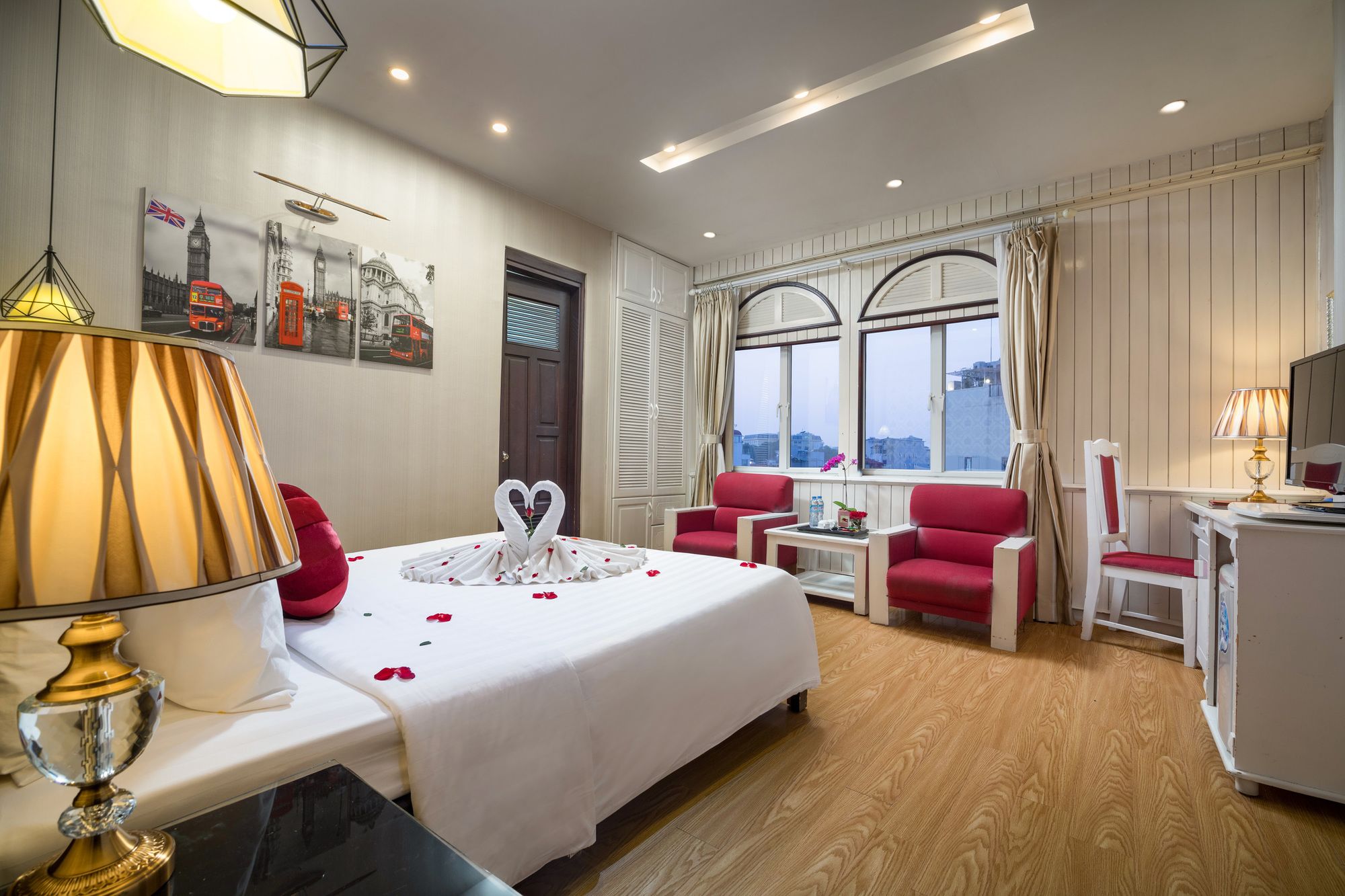 Фото Hanoi Royal Palace Hotel 2