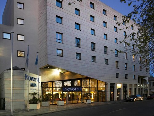 Гостиница Novotel Atria Nimes Centre в Ниме