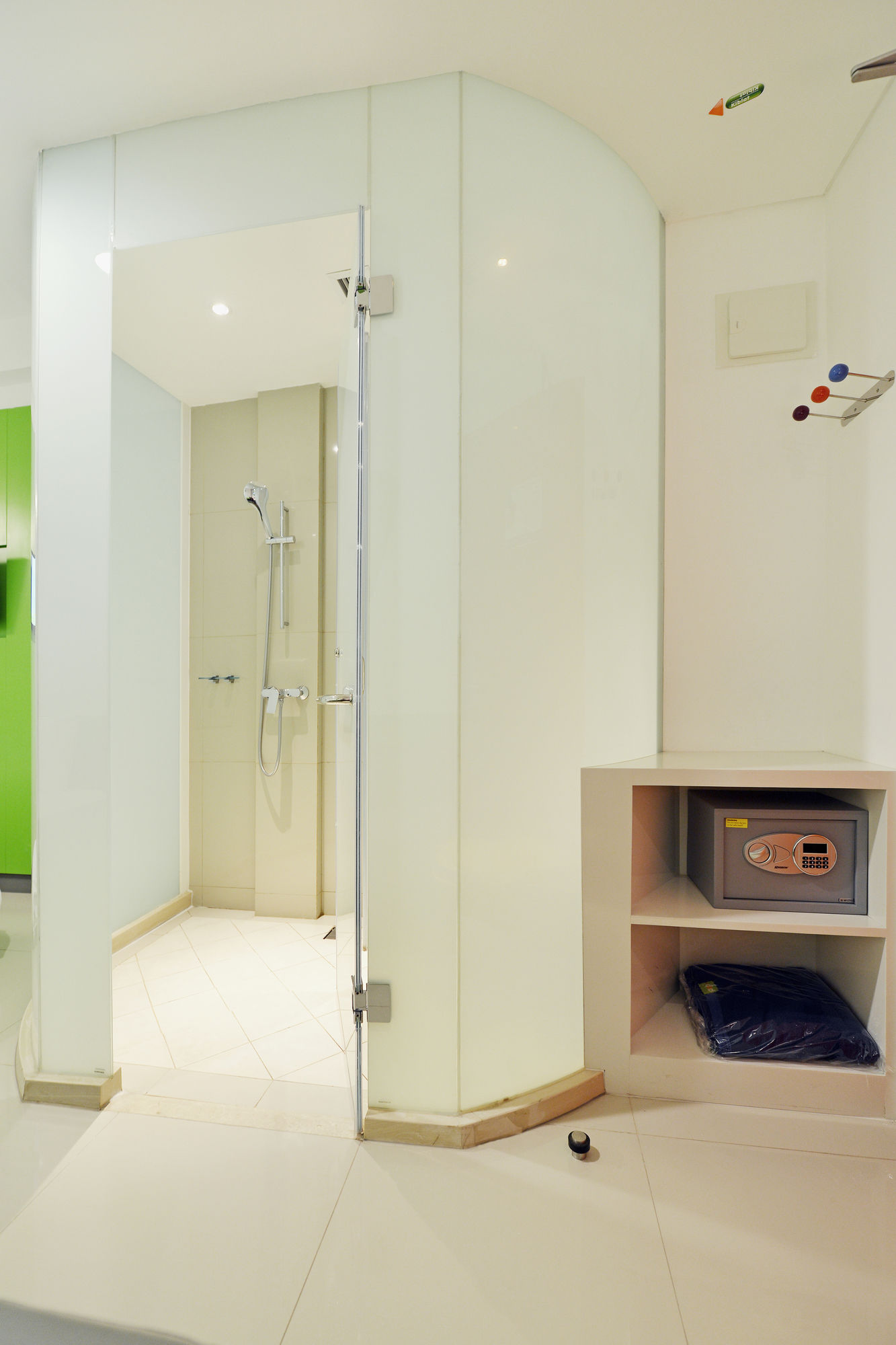 Фото Pop! Hotel Malioboro - Yogyakarta