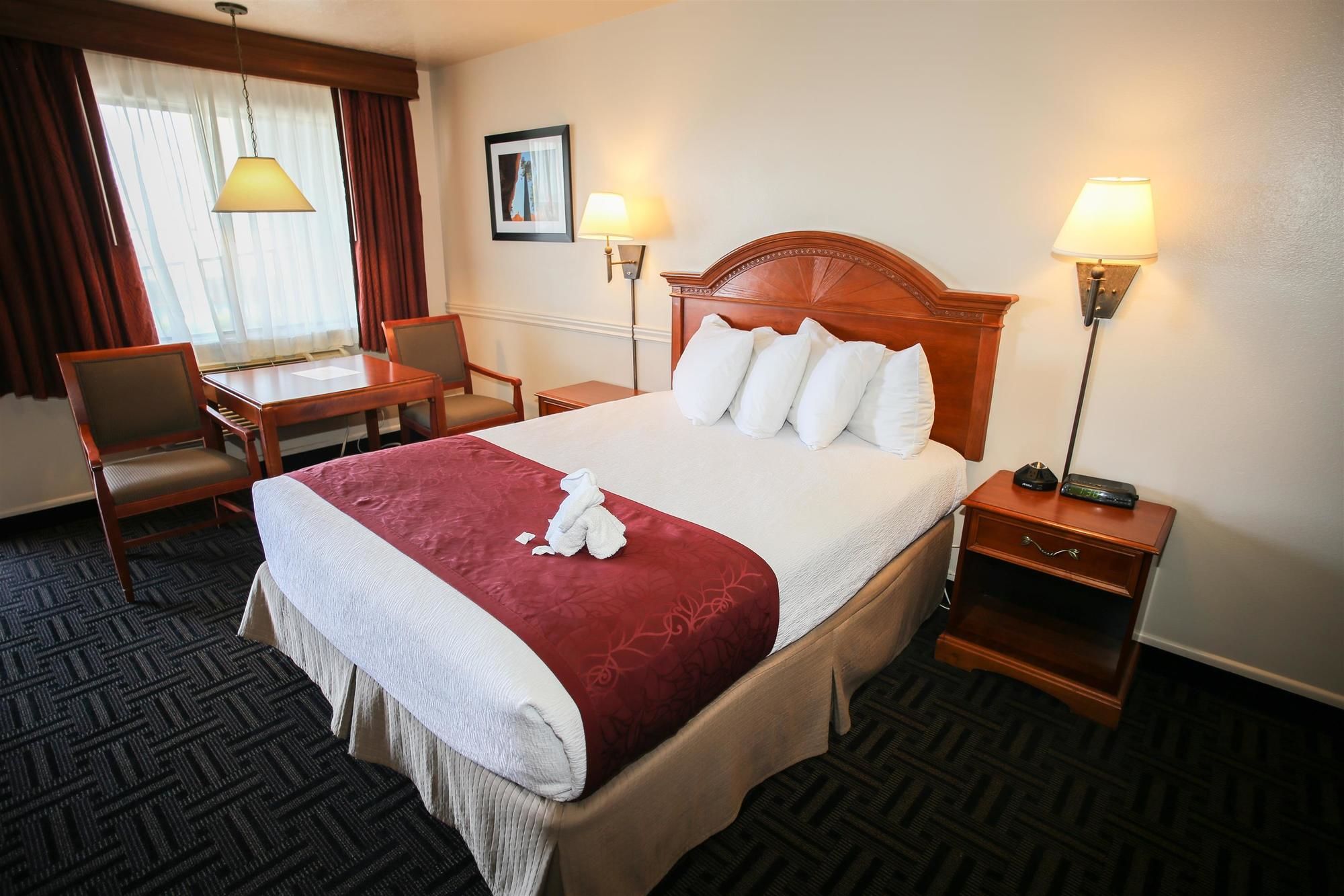 Фото Best Western Paradise Inn