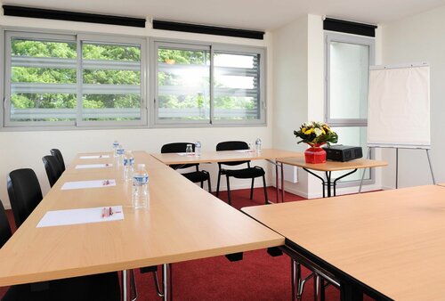 Гостиница Sejours & Affaires Rennes Villa Camilla в Ренне