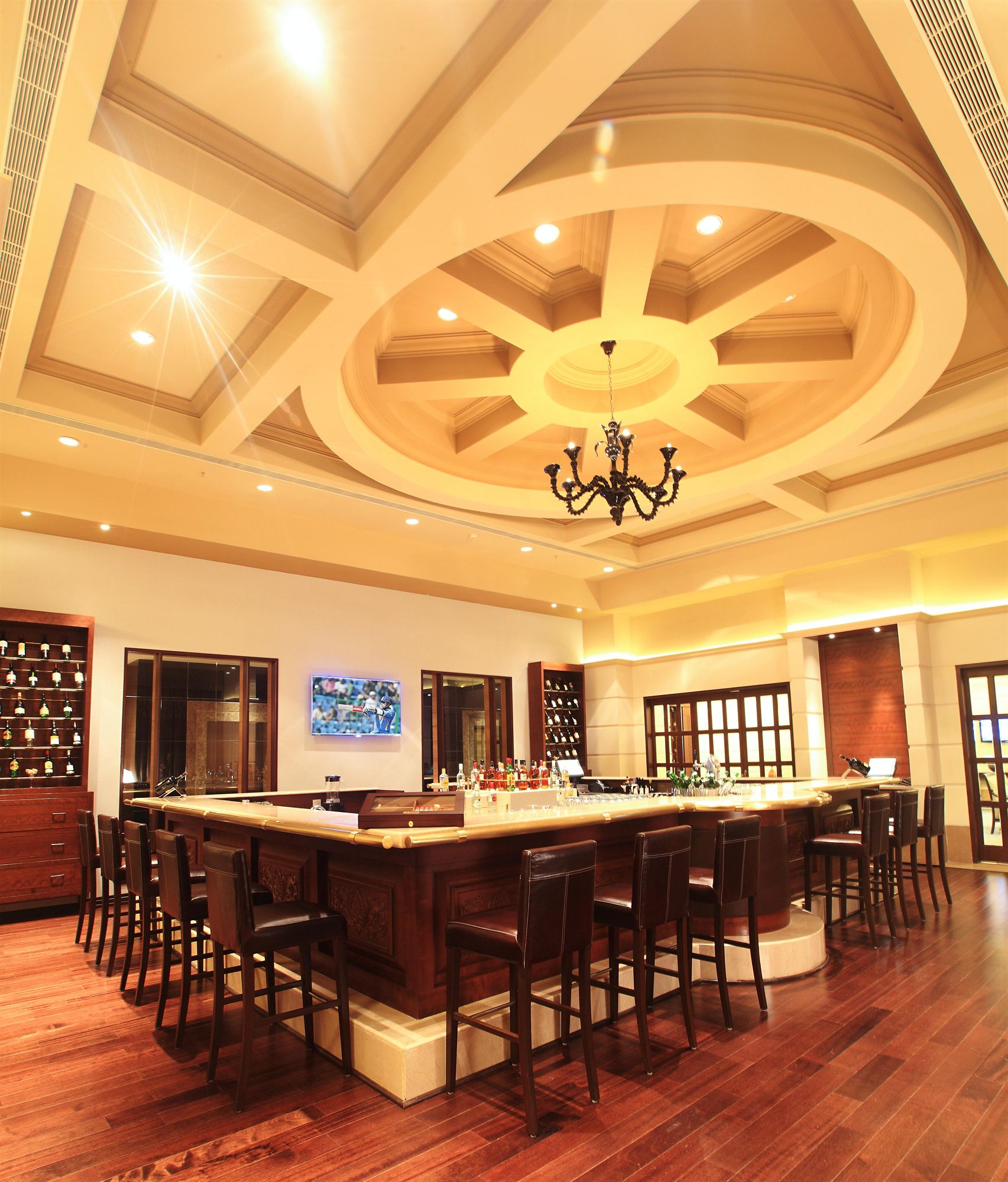 Фото Radisson Blu Hotel Chennai City Centre