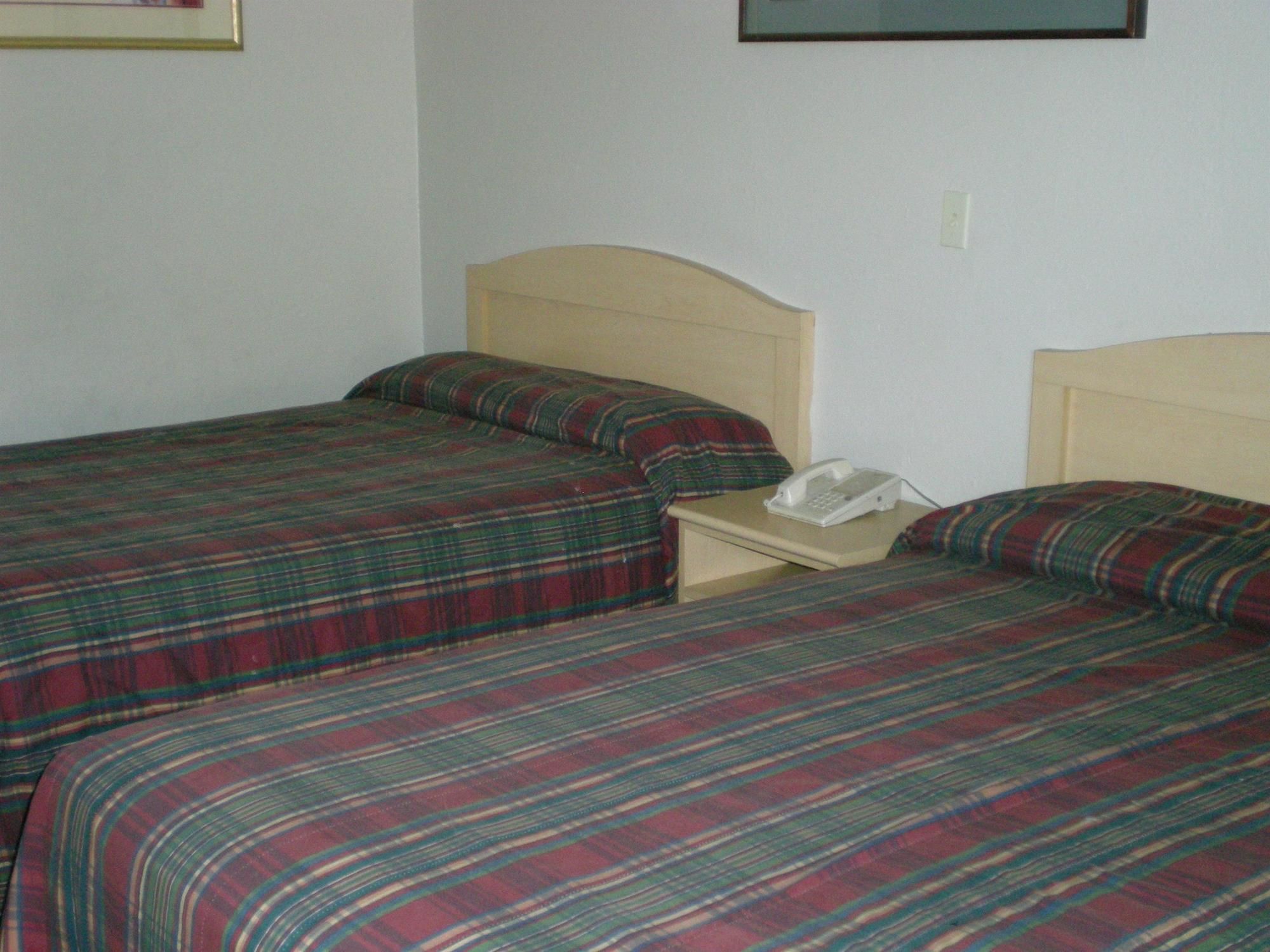 Фото Crown Lodge Motel Oakland