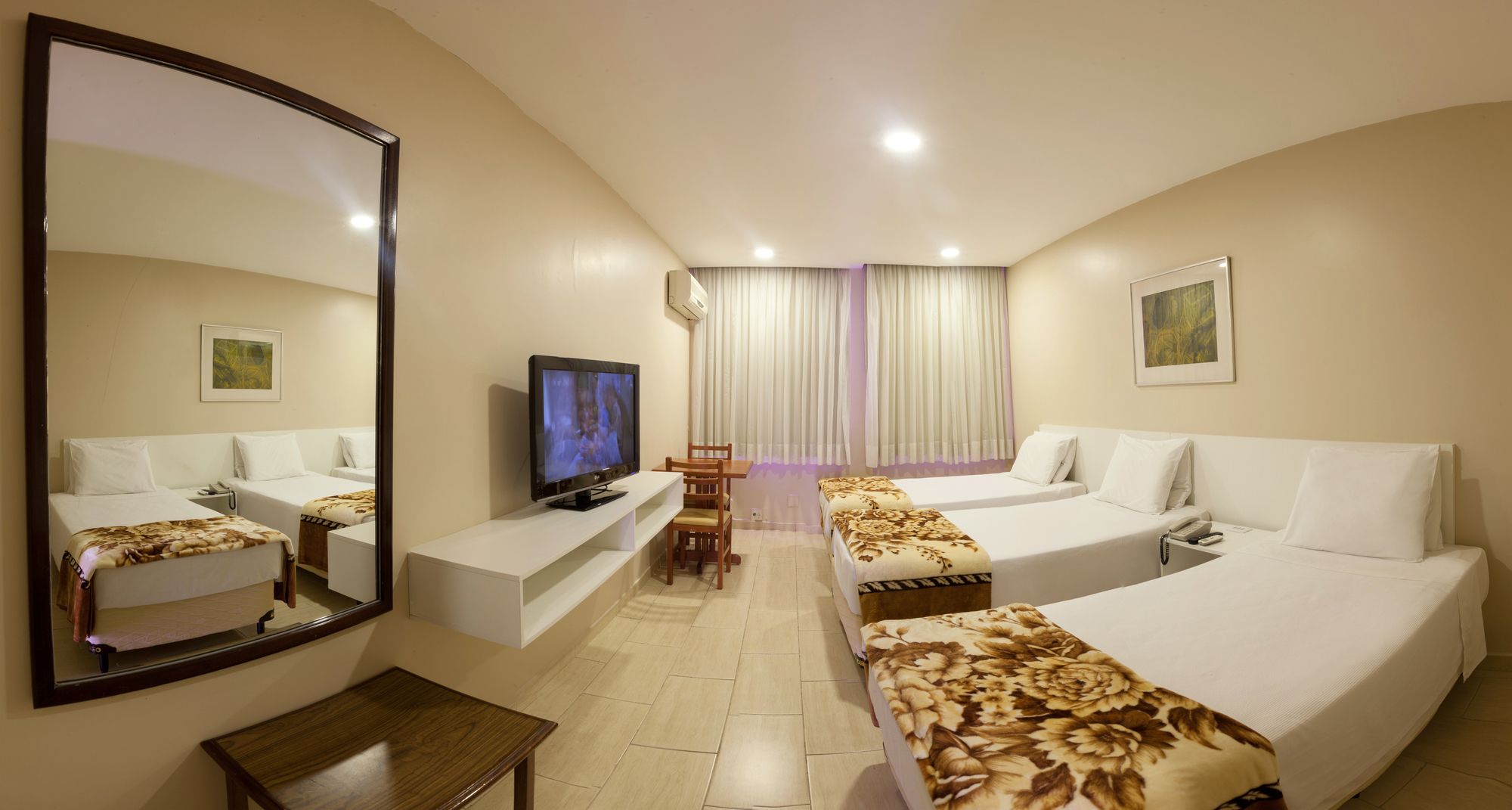 Фото Sooz Hotel Collection