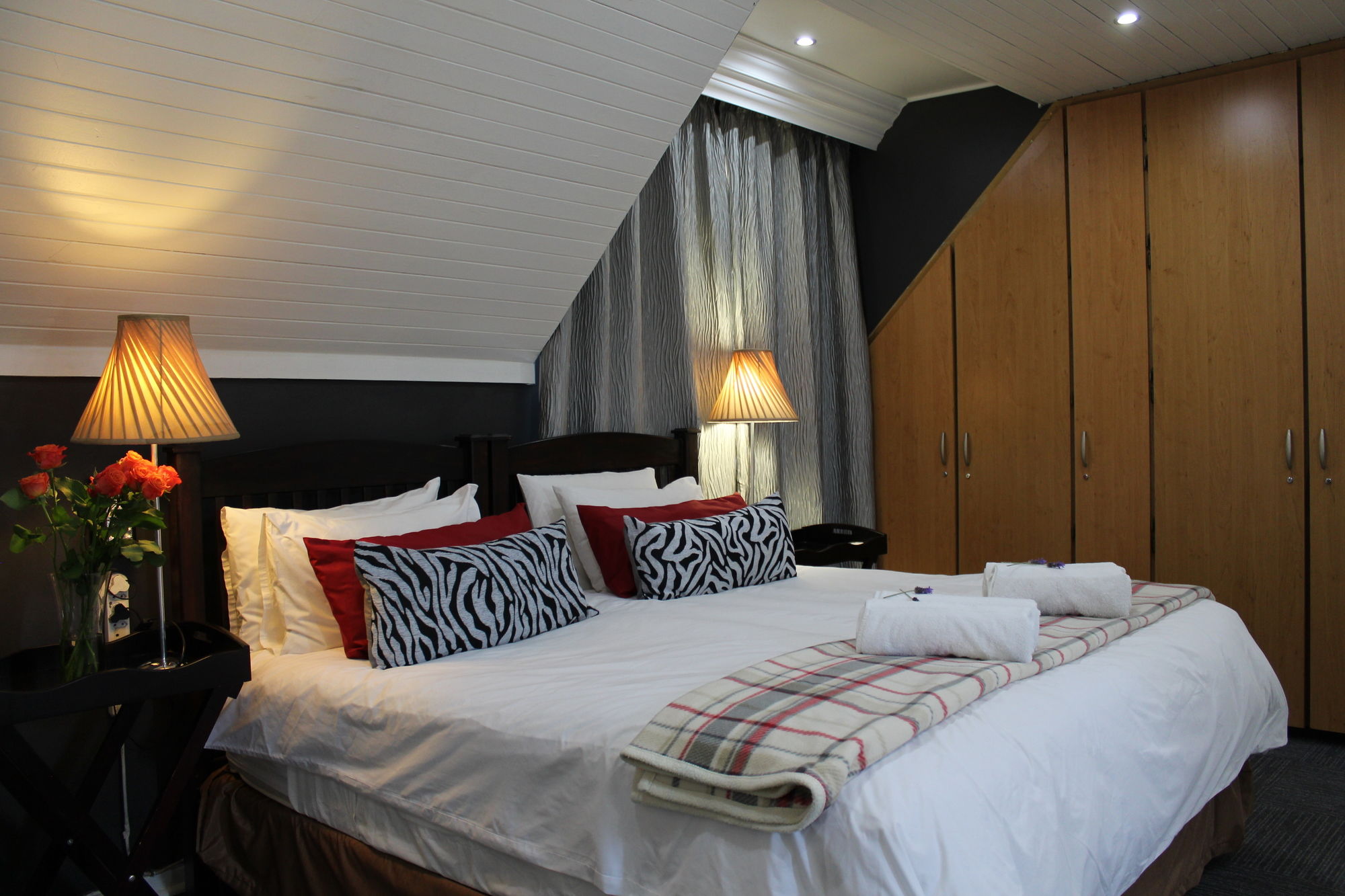 Фото 3Liebeloft Guest House