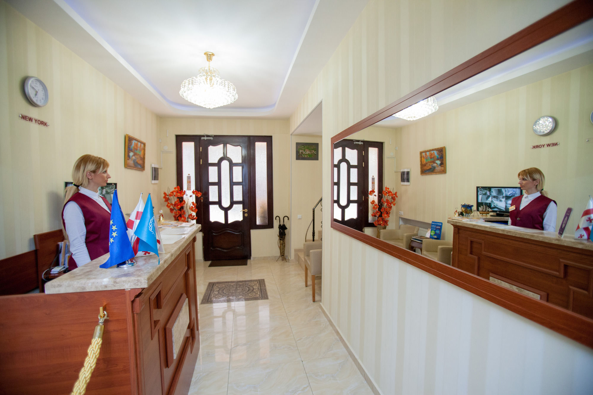 Фото Rustaveli Palace