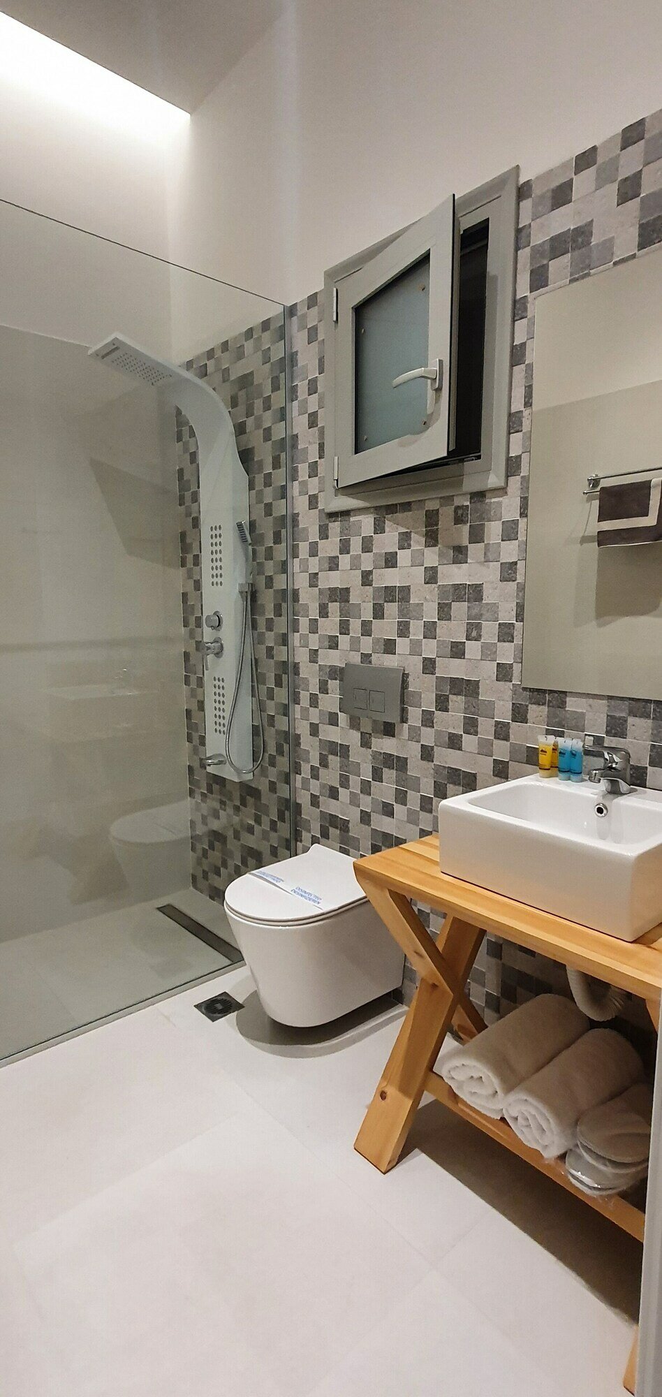 Фото Irina Beach Hotel