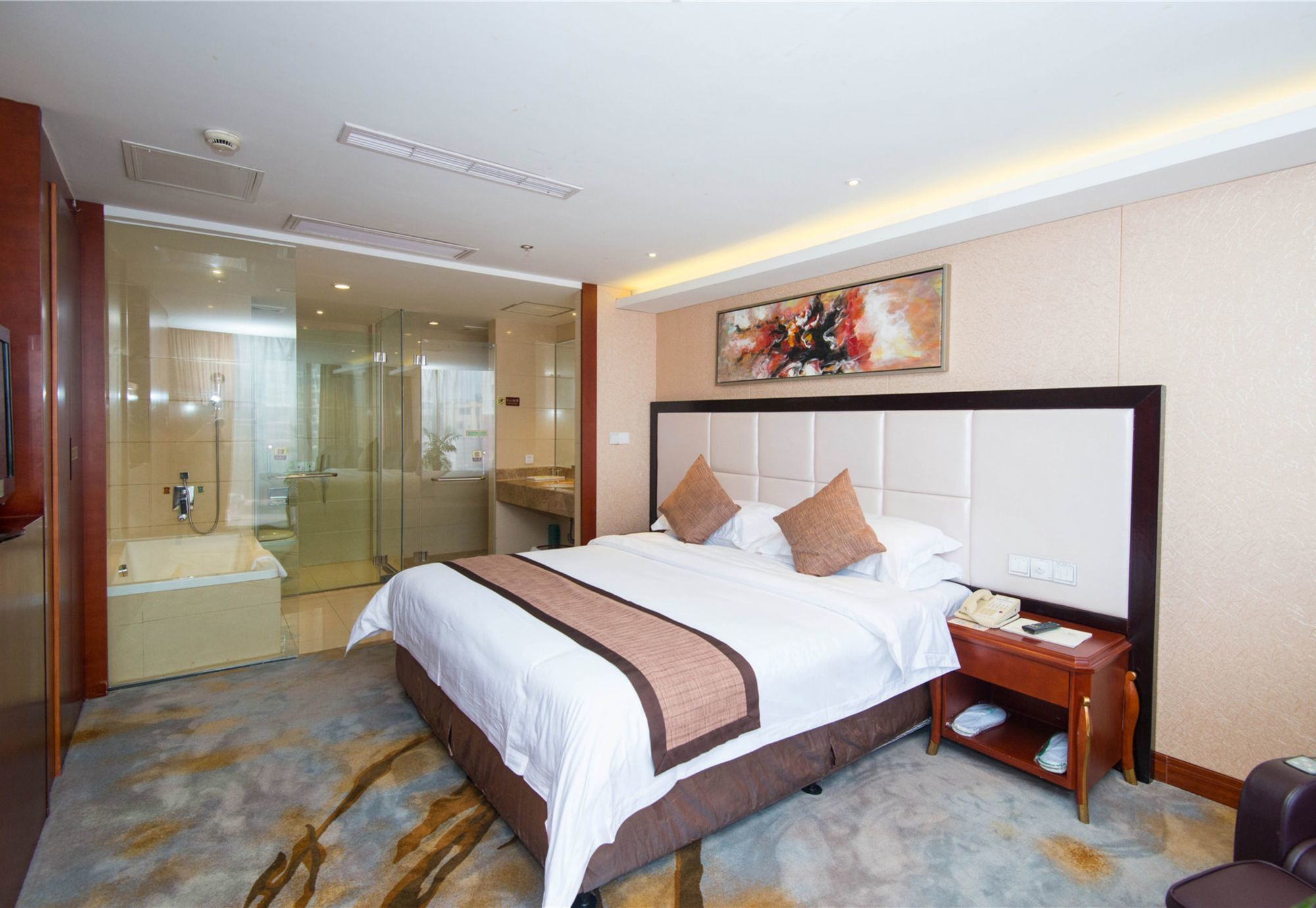 Фото Vienna International Hotel World Expo