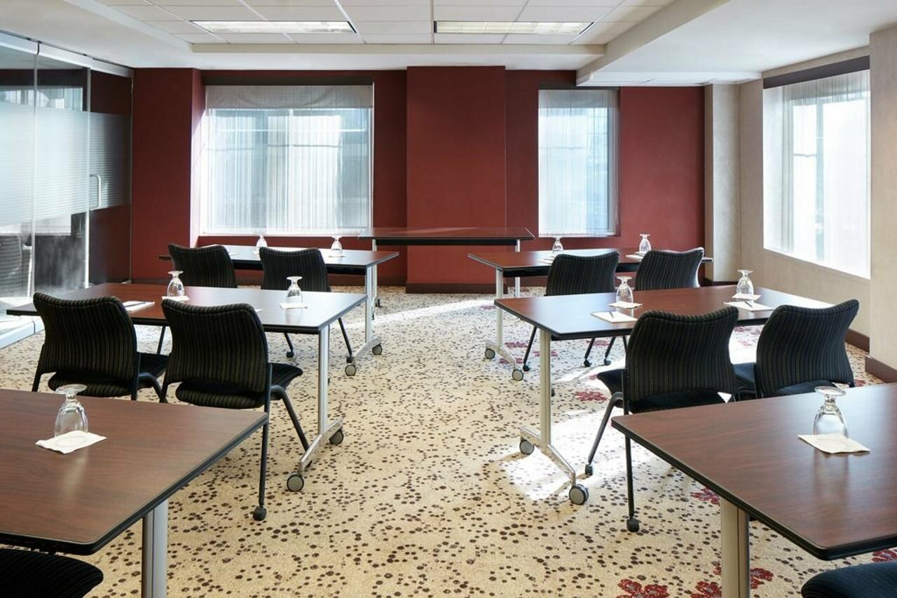 Фото Club Quarters Hotel in Washington Dc