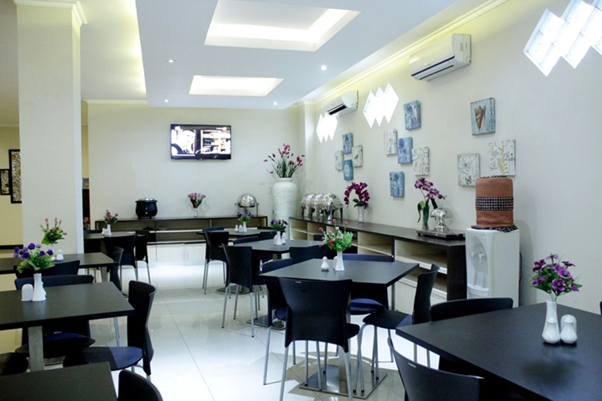 Фото Laxston Hotel by Front One