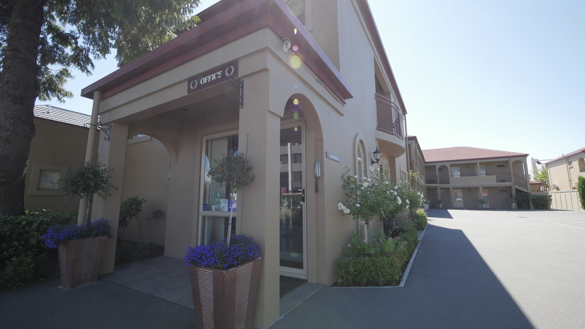 Фото Roma On Riccarton Motel