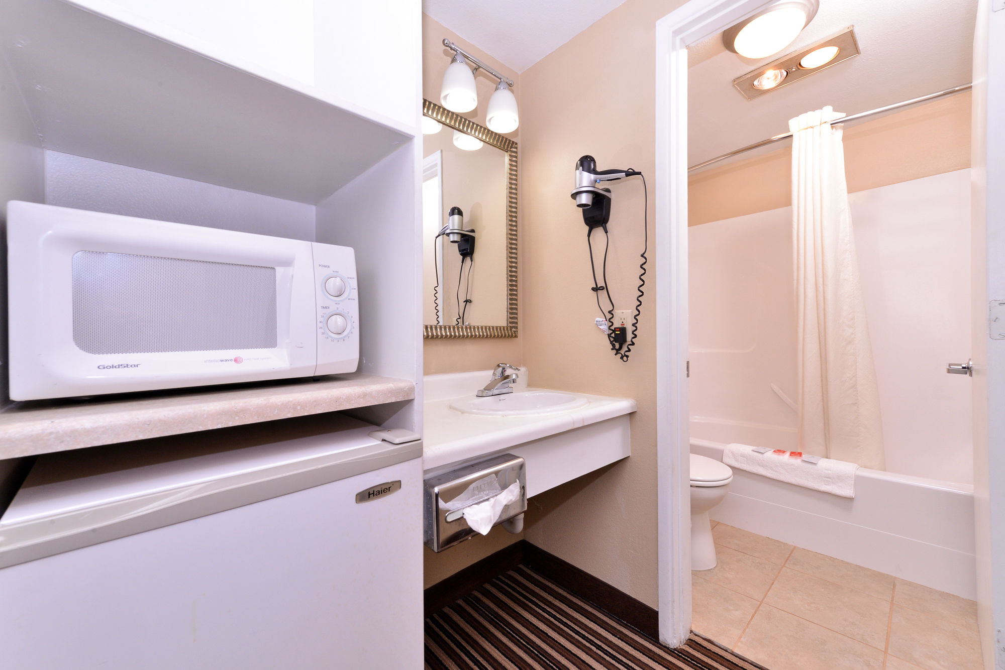 Фото Econo Lodge