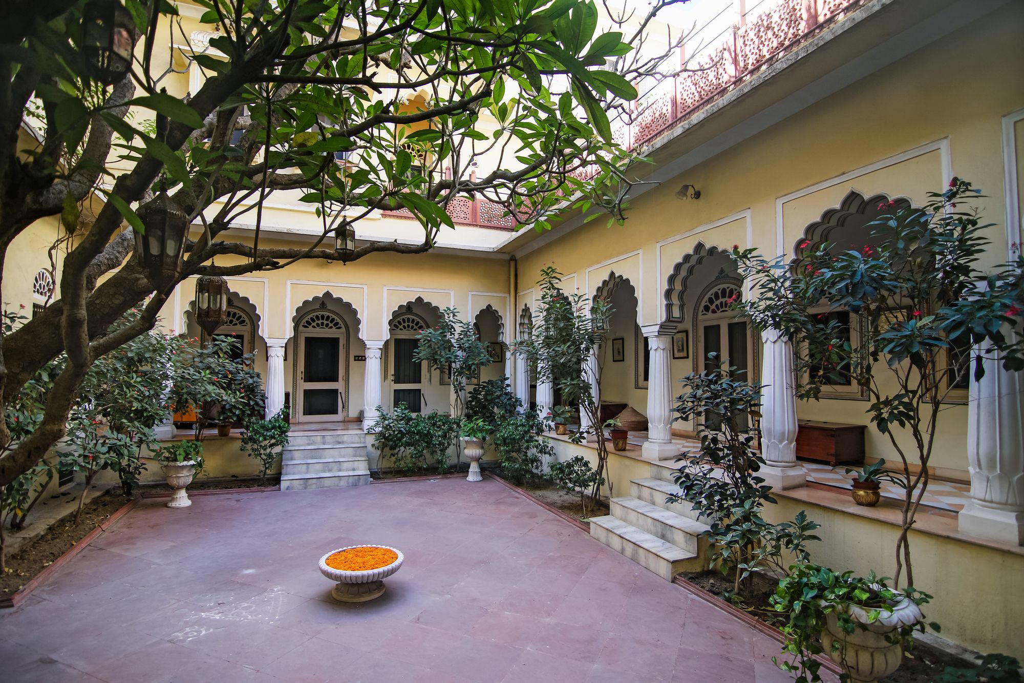 Фото Alsisar Haveli