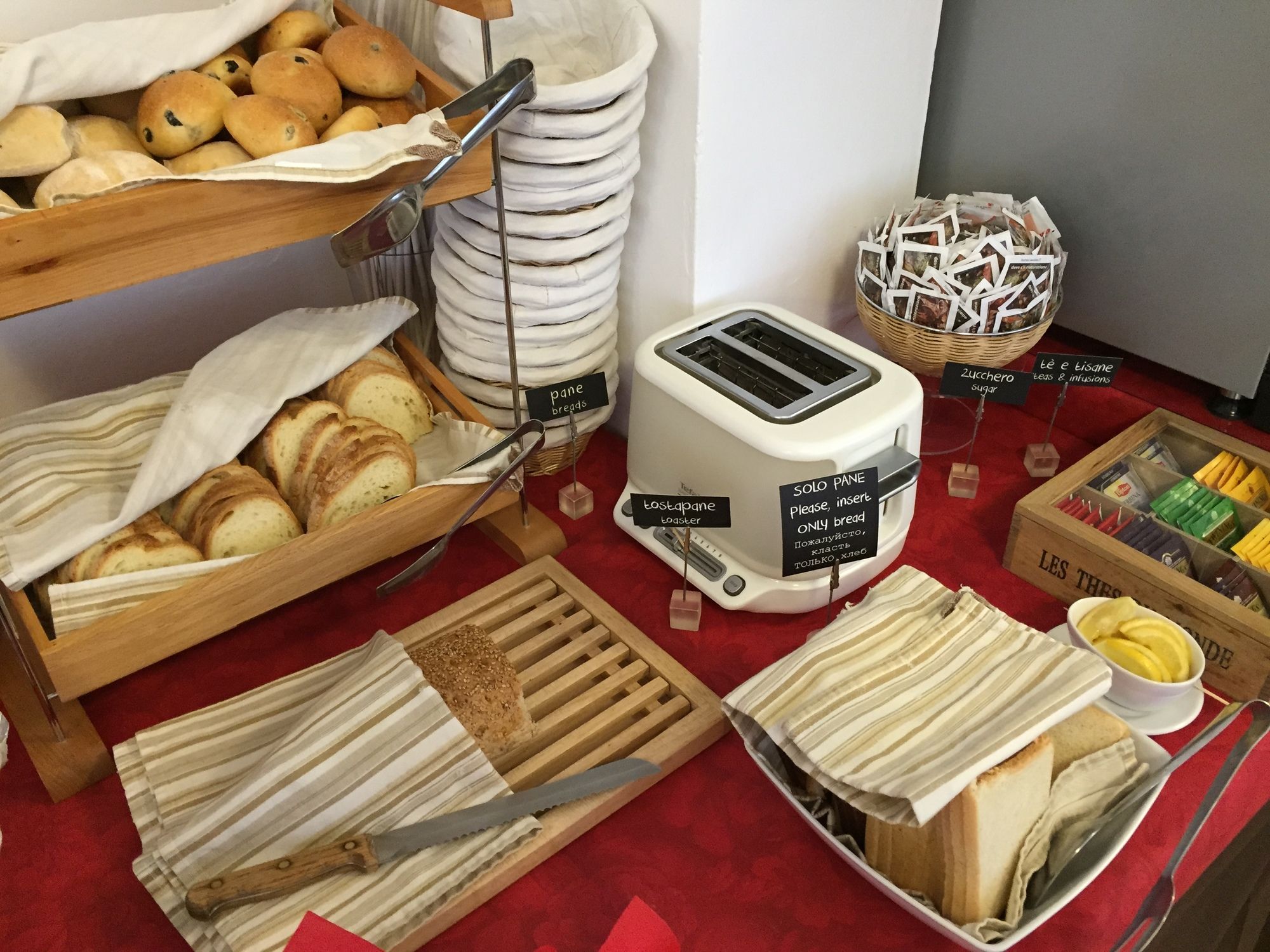 Фото Hotel Stresa