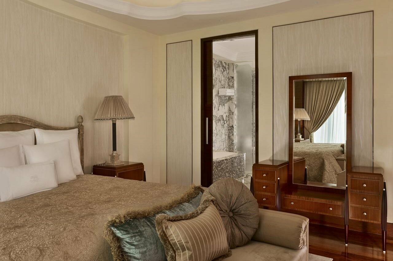 Фото The Reverie Saigon