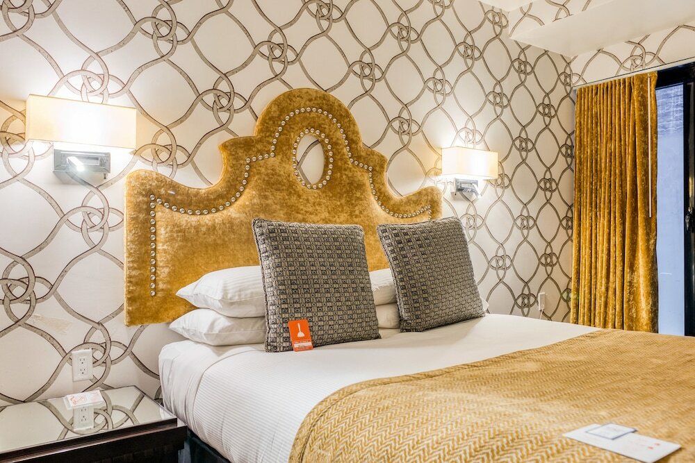 Фото 45 Times Square Hotel