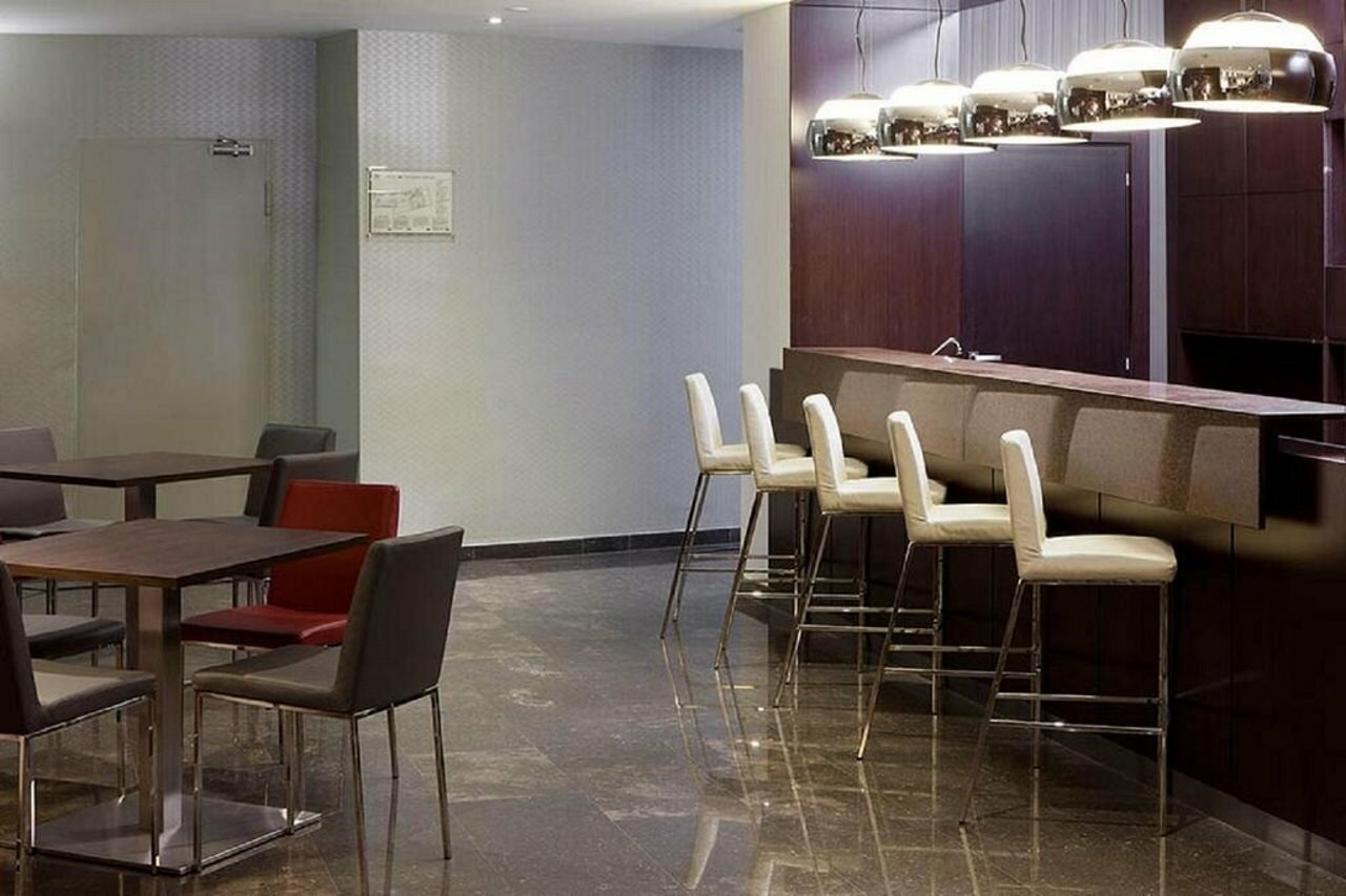 Фото Nh Barcelona Diagonal Center