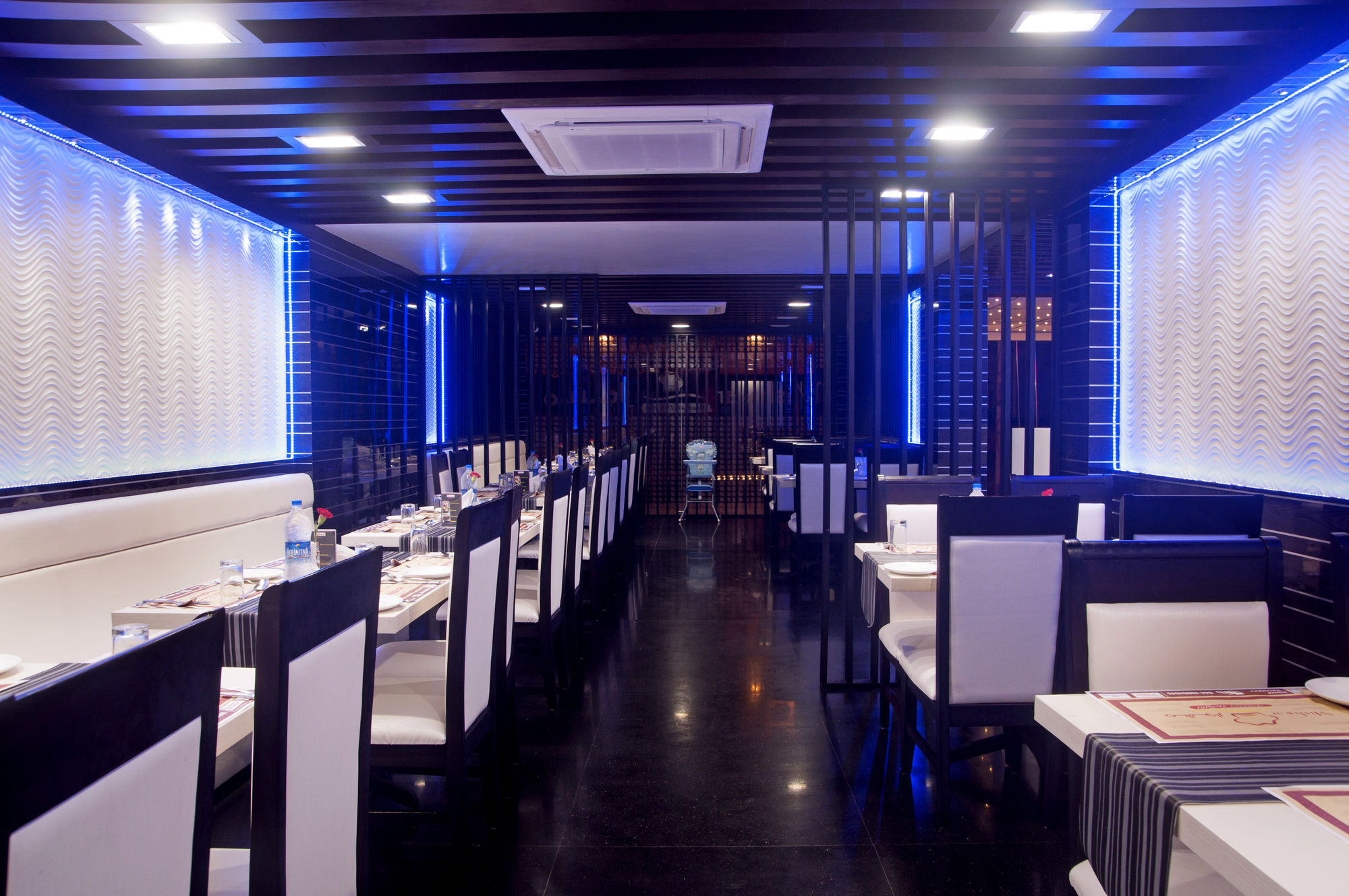 Фото Park Avenue Hotel