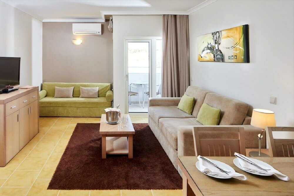 Фото Santa Eulalia Hotel & SPA