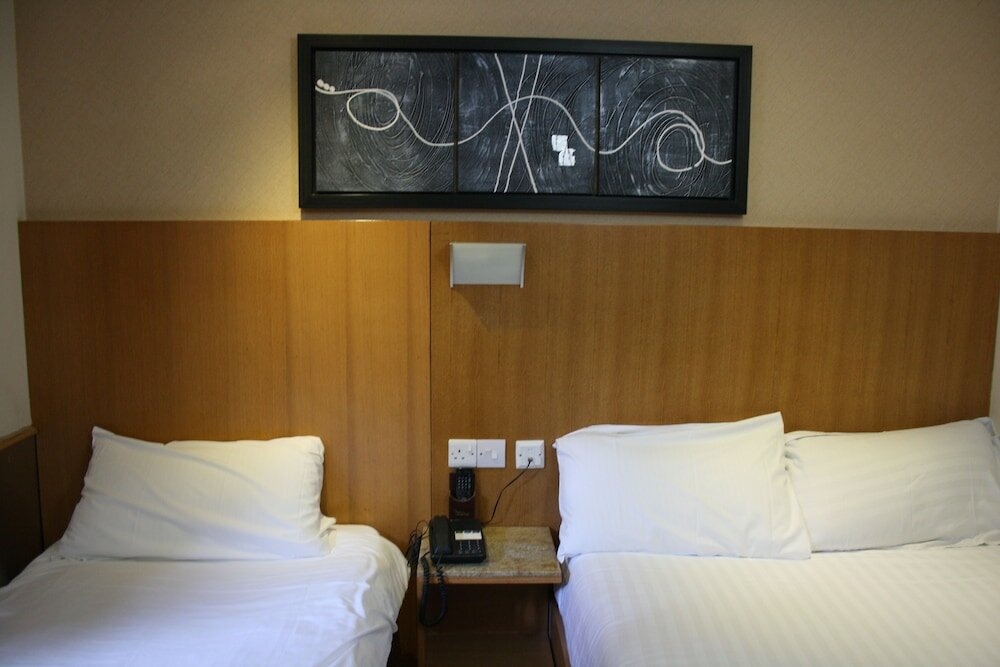Фото Eurotraveller Hotel Express